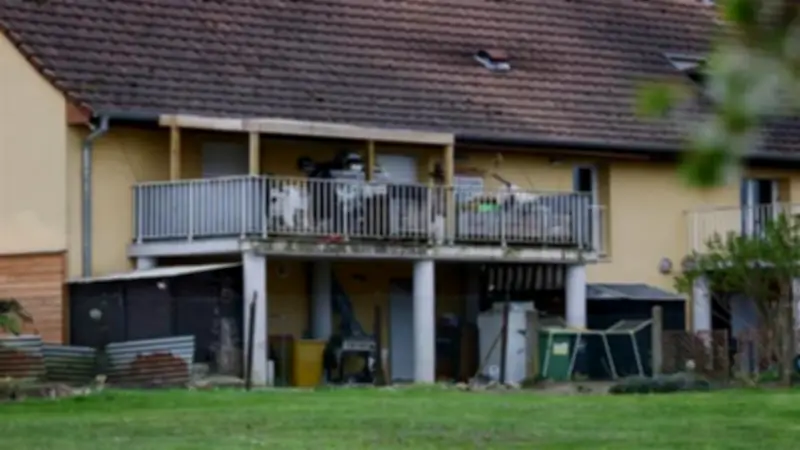 طفل 9 سنوات يعيش 500 يوم في شاحنة مهجورة: تفاصيل مأساة إنسانية تهز فرنسا