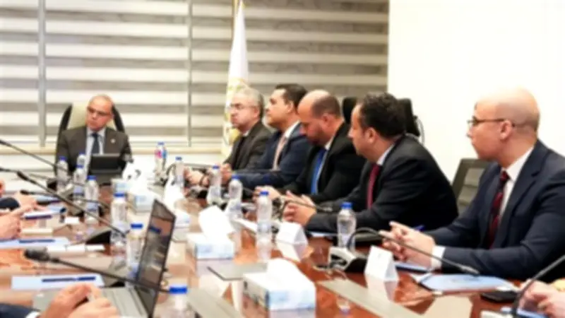 وزير الاستثمار يبحث مع AJE العالمية إنشاء منطقة استثمارية جديدة في مصر