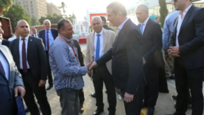 وزير الزراعة يؤكد: التوسع في إنتاج زهور الزينة مصدر حيوي للعملة الصعبة