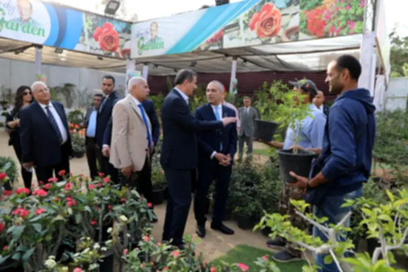 وزير الزراعة يؤكد التوسع في إنتاج الزهور ونباتات الزينة كمصدر حيوي للعملة الصعبة