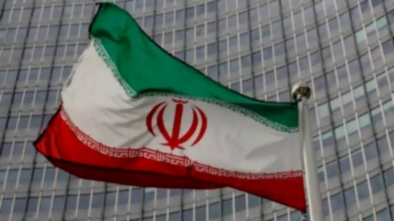 نائب الرئيس الإيراني: استقرار أسعار الوقود مرتبط برفع الضغوط عن إيران وحلفائها