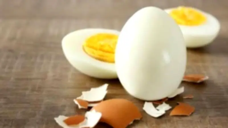 نظام الطيبات لضياء العوضي: ما تأثير الامتناع عن البيض على الجسم؟
