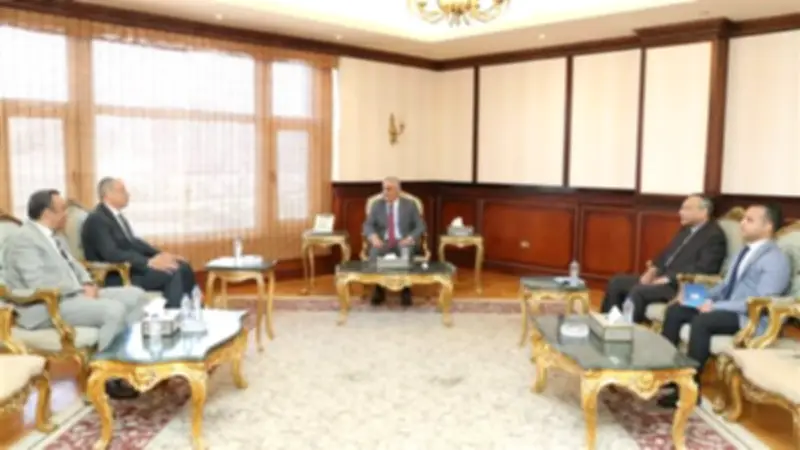 وزير الإنتاج الحربي يبحث التعاون مع هيئة الرقابة على الصادرات والواردات لتعزيز الصناعة المحلية