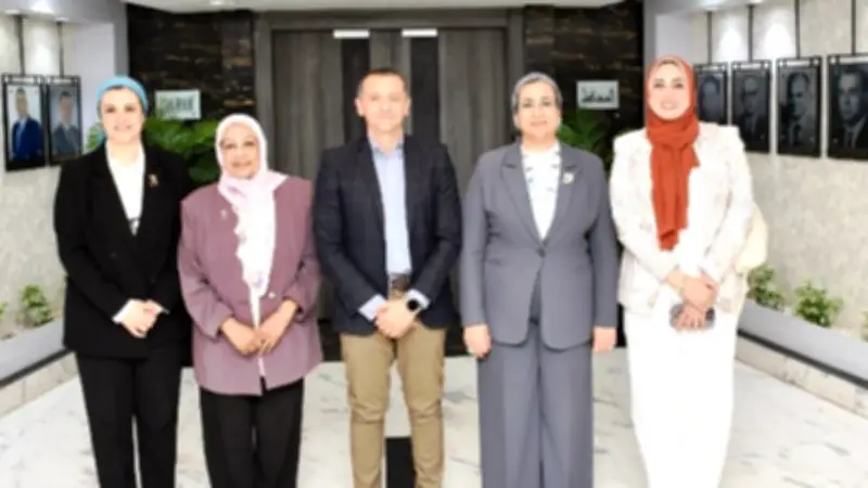 محافظ أسوان يلتقي وفد المجلس القومي للمرأة ويؤكد تقديم كافة التسهيلات لإنشاء مقر فرع المجلس