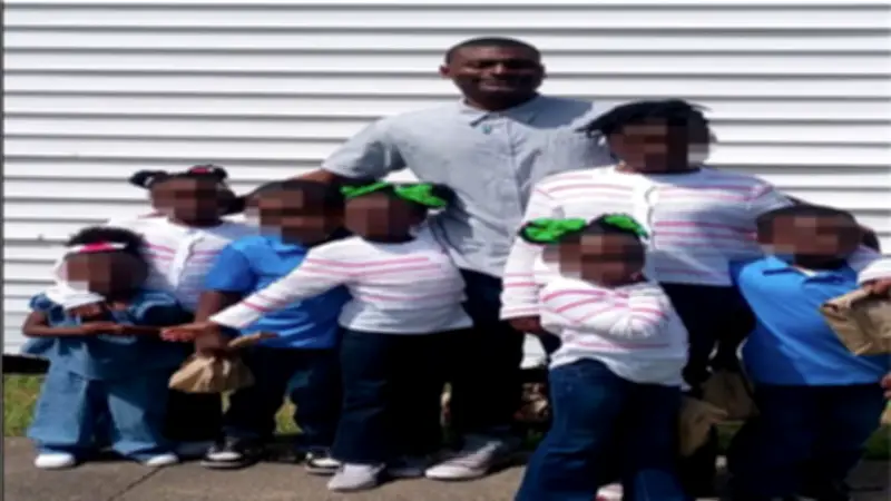 أب يقتل أبنائه السبعة وابن عمهم في أمريكا.. والشرطة تنهي حياته برصاص