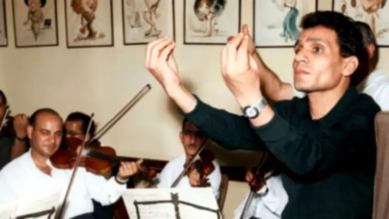 حفيد شقيقة عبد الحليم يوضح مسؤولية صفحة العندليب ويرد على ابن خاله بعد وفاة ضياء العوضي