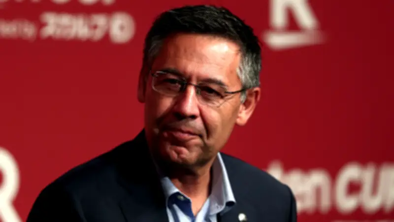 بارتوميو يرد على لابورتا: جائحة كورونا سبب أزمة برشلونة المالية وليس إدارتي