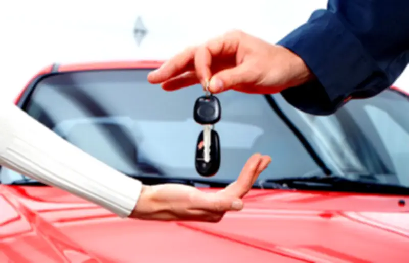 هل يجوز بيع سيارة معيبة دون إبلاغ المشتري؟.. الأزهر للفتوى يوضح الأحكام الشرعية