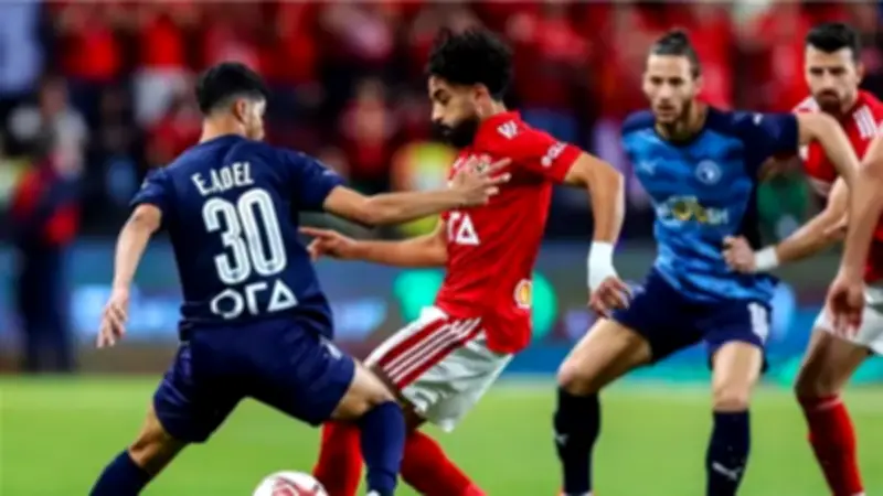 الأهلي يواجه بيراميدز في مواجهة حاسمة بالدوري المصري الممتاز