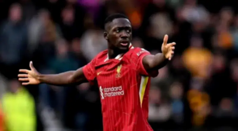 كوناتي يكشف عن تطورات مفاوضات عقده الجديد مع ليفربول