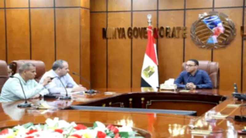 نائب محافظ المنيا يستعرض نتائج تقرير الرقابة الميدانية خلال مارس الماضي