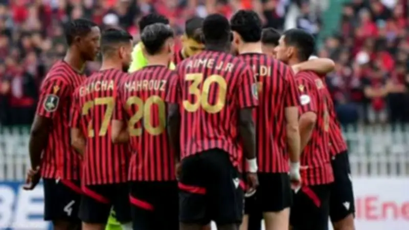 ندياي: اتحاد العاصمة يستحق التأهل للكونفدرالية ويستعد لمواجهة صعبة أمام الزمالك