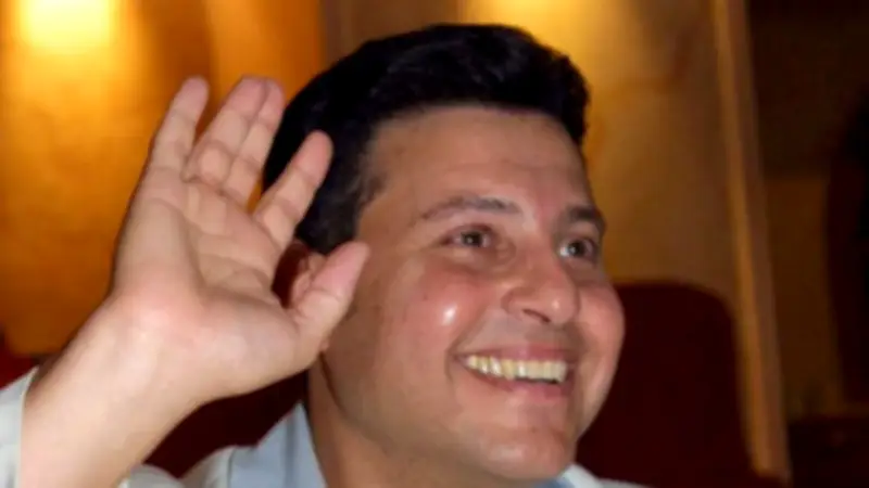 نزيف حاد وعناية مركزة.. تفاصيل الحالة الصحية الحرجة للفنان هاني شاكر