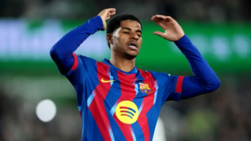 شيرينجهام يهاجم راشفورد: لا يستحق الانتقال لبرشلونة رغم أدائه الجيد