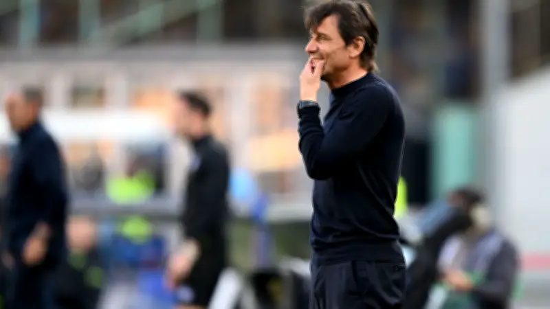 تضحية مالية كبيرة: هل يغامر أنطونيو كونتي بالعودة لتدريب منتخب إيطاليا؟