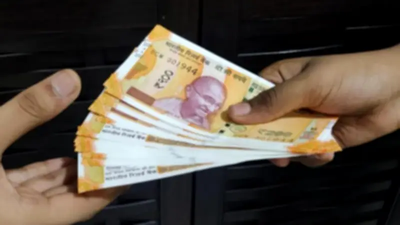 البنك المركزي الهندي يخفف قيود التداول الخارجي لدعم الروبية