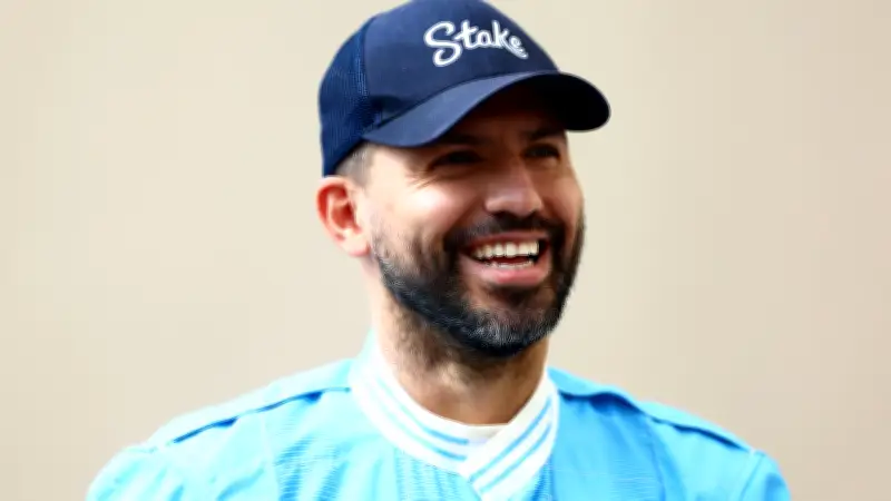 أجويرو يصف يامال بموهبة نادرة ويقارنه بمبابي: "لا مجال للمقارنة"