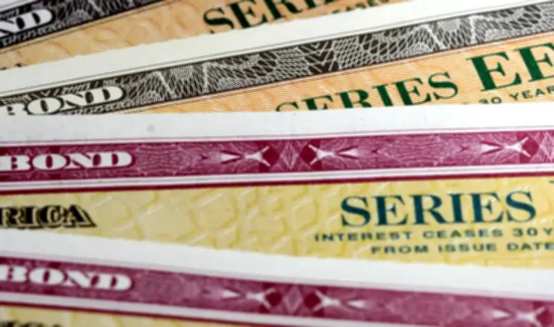 ارتفاع عوائد السندات الأمريكية مع استمرار إغلاق مضيق هرمز