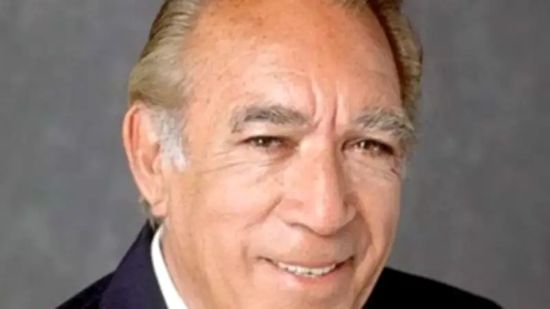 في ذكرى ميلاده.. أنتوني كوين: أسطورة التمثيل الذي احتل قلوب العرب بعمر المختار