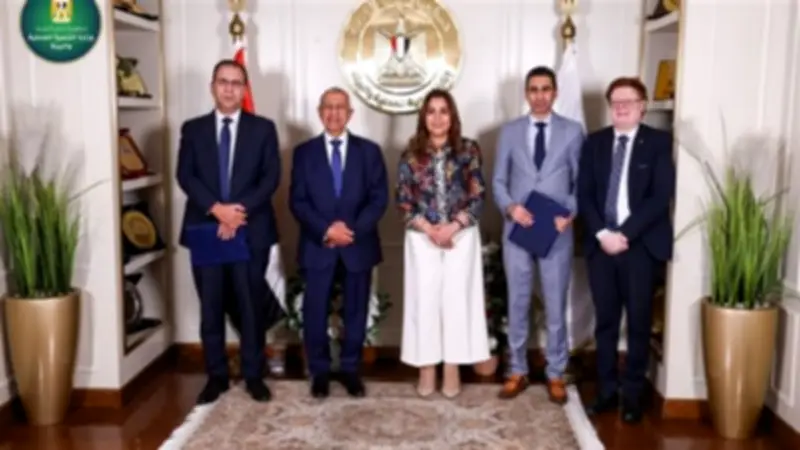 تعاون بين التنمية المحلية والأكاديمية العربية لتأهيل كوادر المحليات عبر برامج بكالوريوس ودبلومة