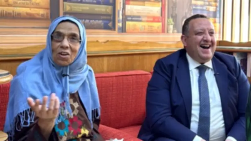 نقيب المهندسين يزور مهندسة هيئة الطاقة الذرية السابقة في دار مسنين بالجيزة