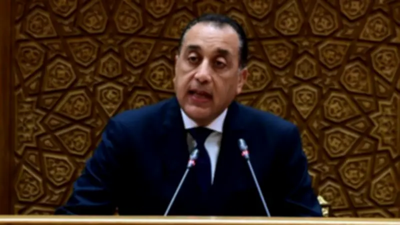 رئيس الوزراء يوضح جهود مصر في مواجهة تداعيات الحرب الإقليمية أمام مجلس النواب
