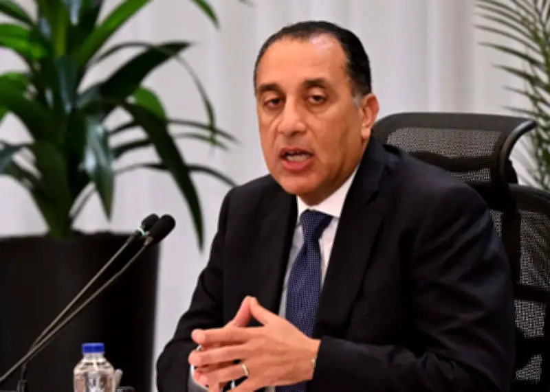 رئيس الوزراء يوجه بتعزيز التنسيق الشامل لحماية صحة المواطنين من الأمراض