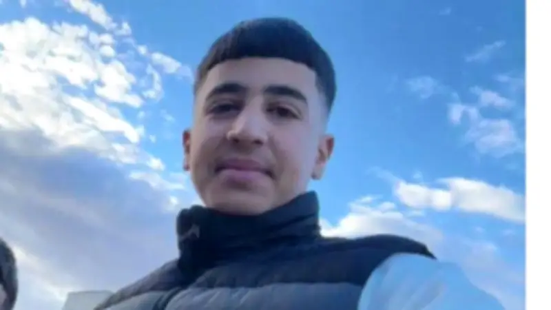 استشهاد طفل وشاب في غزة وتصعيد خطير بالضفة يشمل هدم منازل واستهداف مواطنين