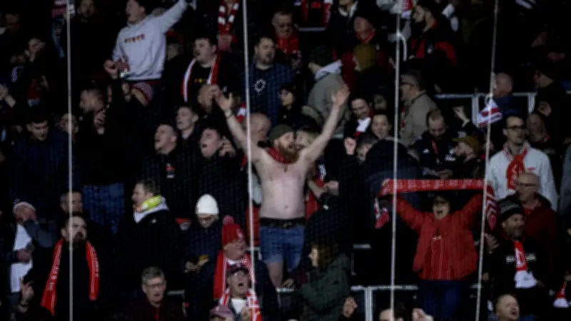 نجاة لاعب ميتيلاند من حادث طعن مرعب بعد عمليتين جراحيتين وغيبوبة