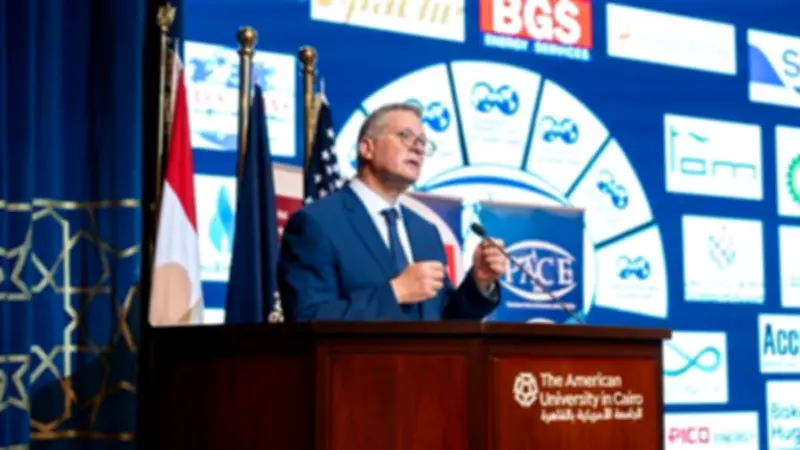 هيئة البترول وشركة بدر الدين تحققان إنجازاً تقنياً في حفر الآبار بالصحراء الغربية