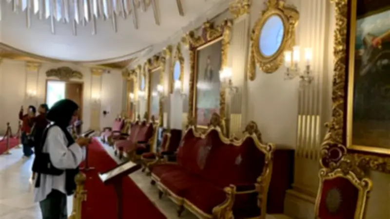 سراي العرش بقصر المنيل: أرشيف بصري يروي قرنًا من حكم أسرة محمد علي