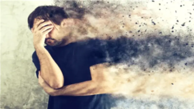 تحذير عاجل في بريطانيا: مادة حافظة للأغذية تدفع الشباب لإنهاء حياتهم عبر الإنترنت