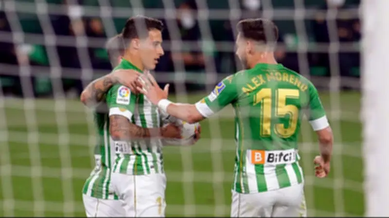 ريال بيتيس يعلن تشكيله الرسمي لمواجهة جيرونا في الدوري الإسباني