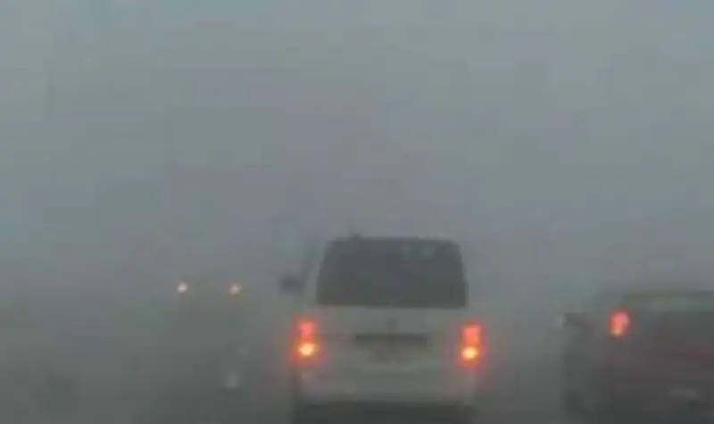 تحذير عاجل من الأرصاد: شبورة مائية كثيفة تضرب الطرق صباحاً وتصل لحد الضباب