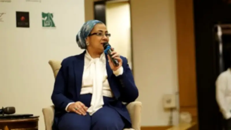 أمل عمار تشارك في إطلاق كتاب "امرأة من صعيد مصر" لميرفت التلاوي ضمن منتدى نوت