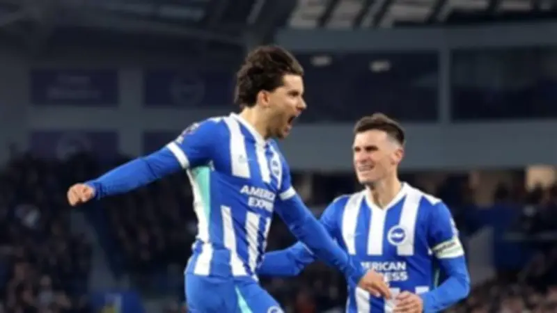 تشيلسي يواصل السقوط بخسارة ثقيلة من برايتون بثلاثية في الدوري الإنجليزي