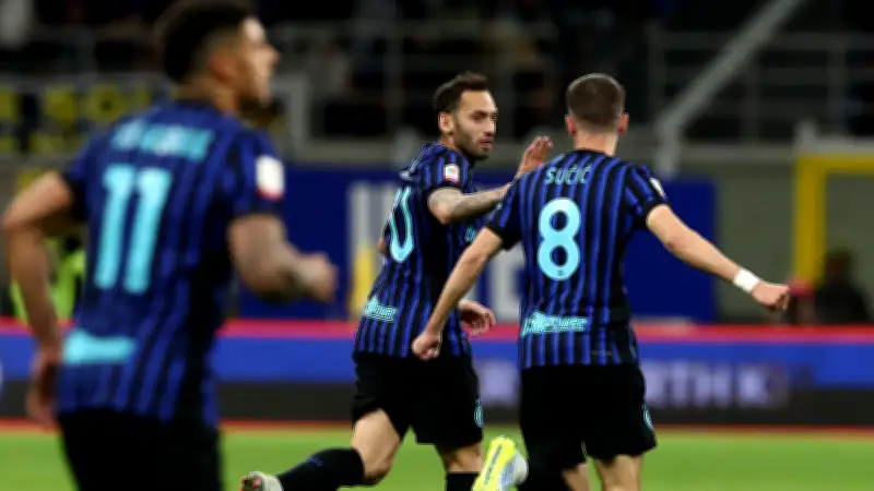 إنتر ميلان يتأهل لنهائي كأس إيطاليا بعد ريمونتادا درامية أمام كومو