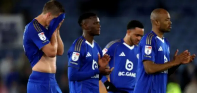 نجم ليستر سيتي السابق يهبط رسمياً إلى دوري الدرجة الثالثة الإنجليزي