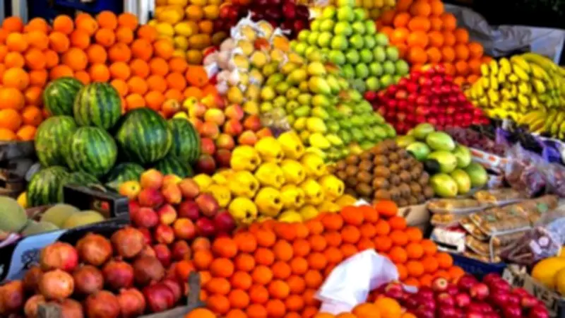 ارتفاع أسعار الفراولة والكنتالوب وانخفاض البرتقال والجوافة في سوق العبور اليوم