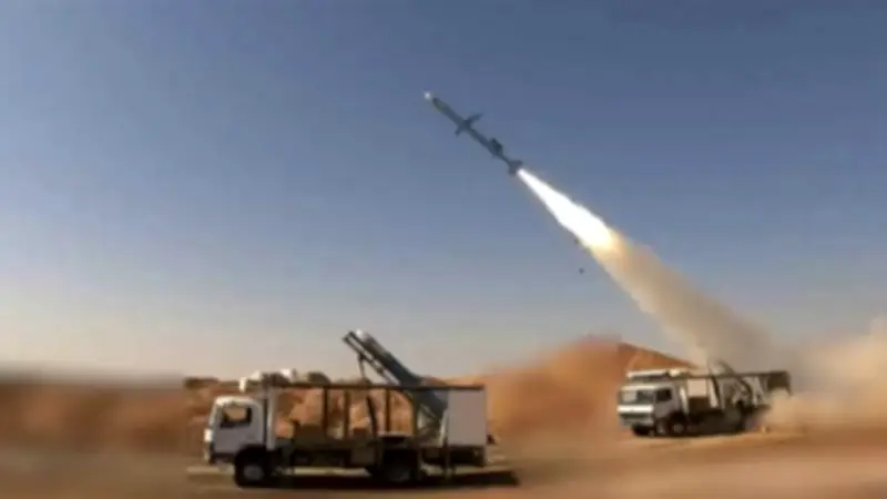 باكستان تطلق صواريخ على مدينة أسد آباد الأفغانية