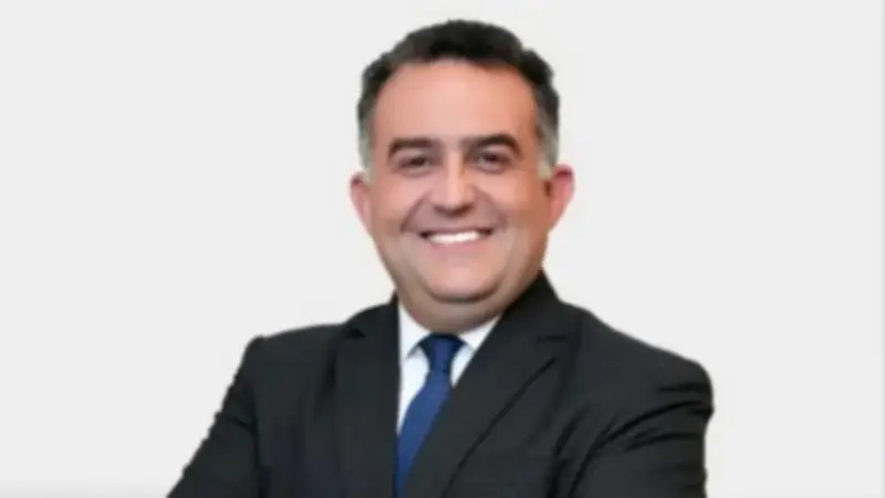 عمر رضوان رئيساً للبورصة المصرية.. خبرات تنفيذية واستشارية واسعة