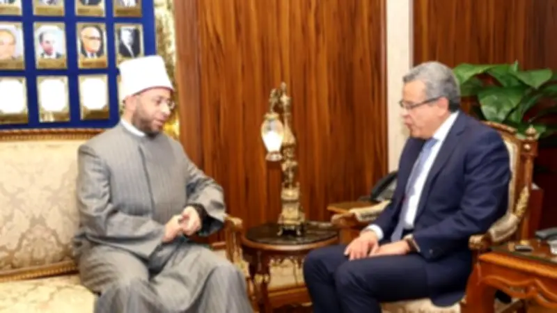 وزير الأوقاف يلتقي رئيس المركزي للمحاسبات لتعزيز التعاون والحوكمة الرشيدة