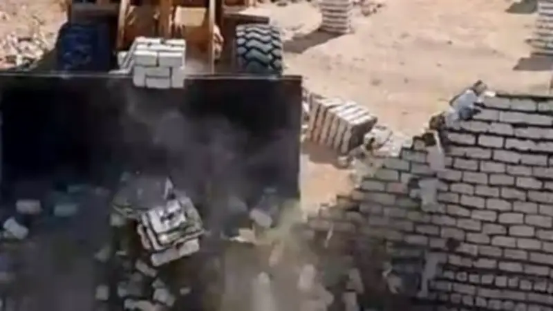 حملات موسعة بالخارجة لاسترداد أراضي الدولة في الوادي الجديد