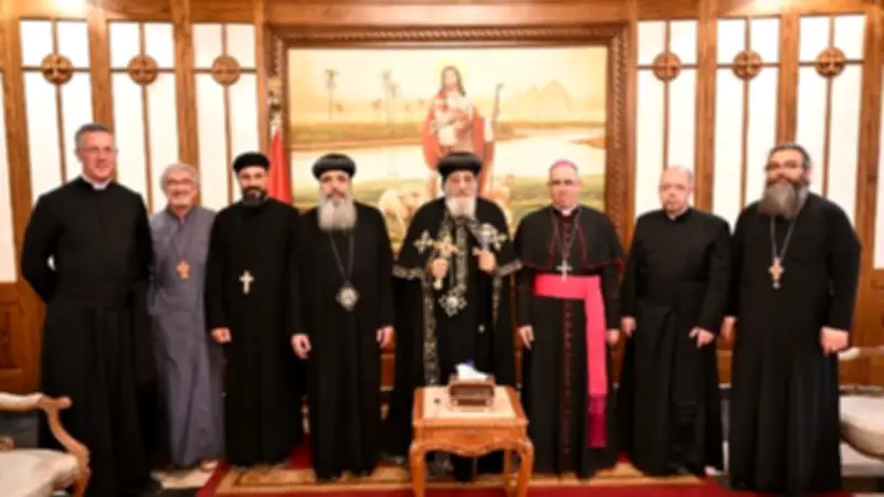 البابا تواضروس يستقبل وفدًا فرنسيًا ويناقش العلاقات الإسلامية المسيحية في مصر