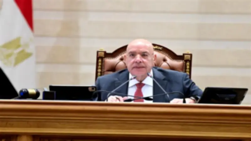 رئيس مجلس النواب يهنئ القيادة السياسية بذكرى تحرير سيناء وعيد العمال