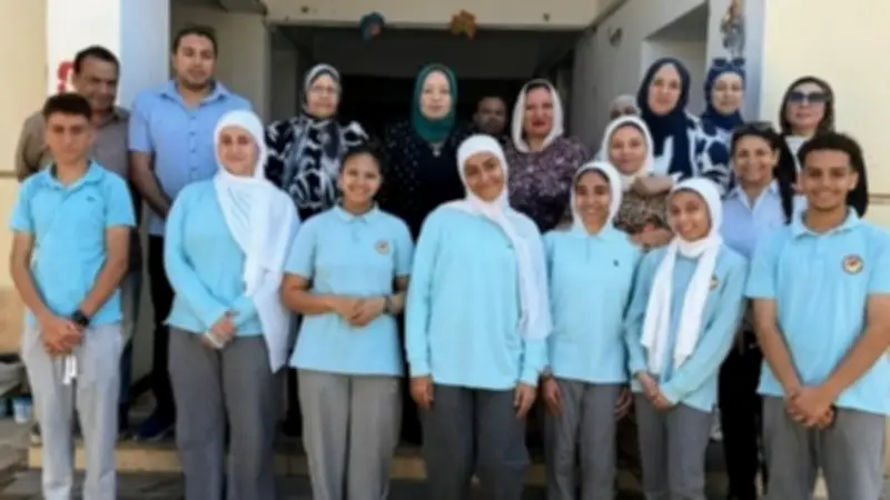 مديرة تعليم جنوب سيناء تثني على مبادرة 'الفلسفة مرآة الذات' الطلابية بشرم الشيخ