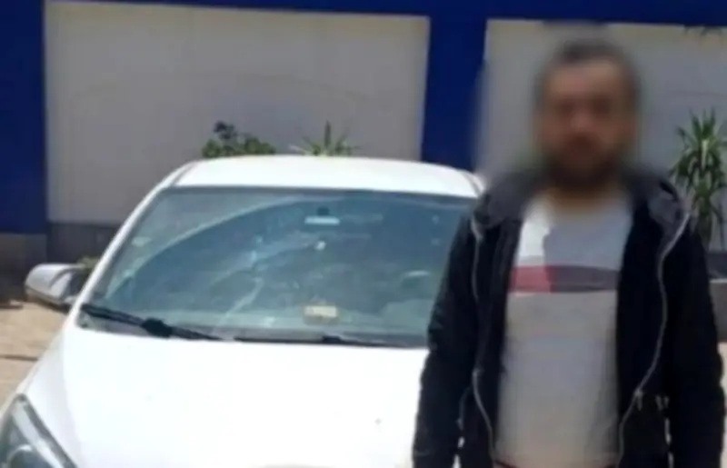 ضبط قائد سيارة اصطدم بمواطن وفر هاربًا بالسويس.. تفاصيل الحادث المروع