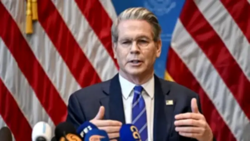 واشنطن تمدد الإعفاءات من عقوبات النفط الروسي والإيراني استجابة لنداءات دولية