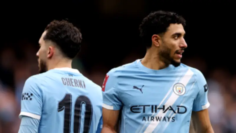 غياب صادم لعمر مرموش عن تشكيلة مانشستر سيتي أمام بيرنلي.. هل فقد ثقة جوارديولا؟