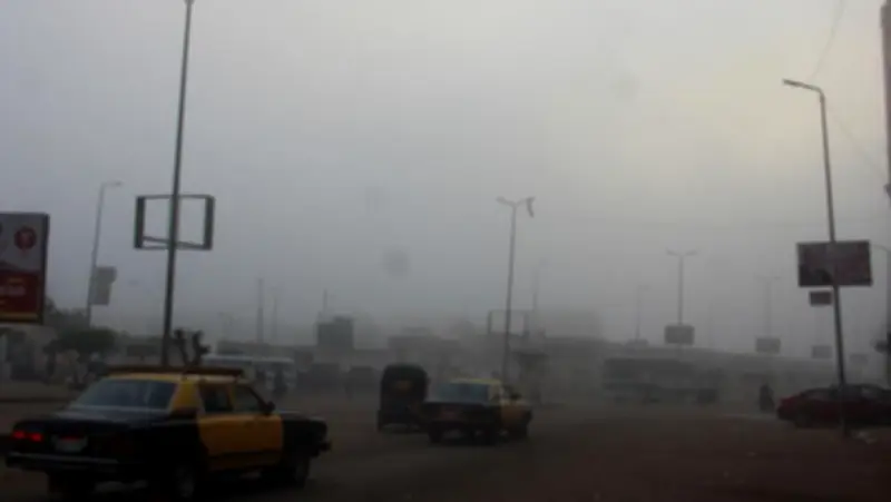 تحذير من شبورة مائية كثيفة تؤثر على الرؤية في عدة محافظات مصرية